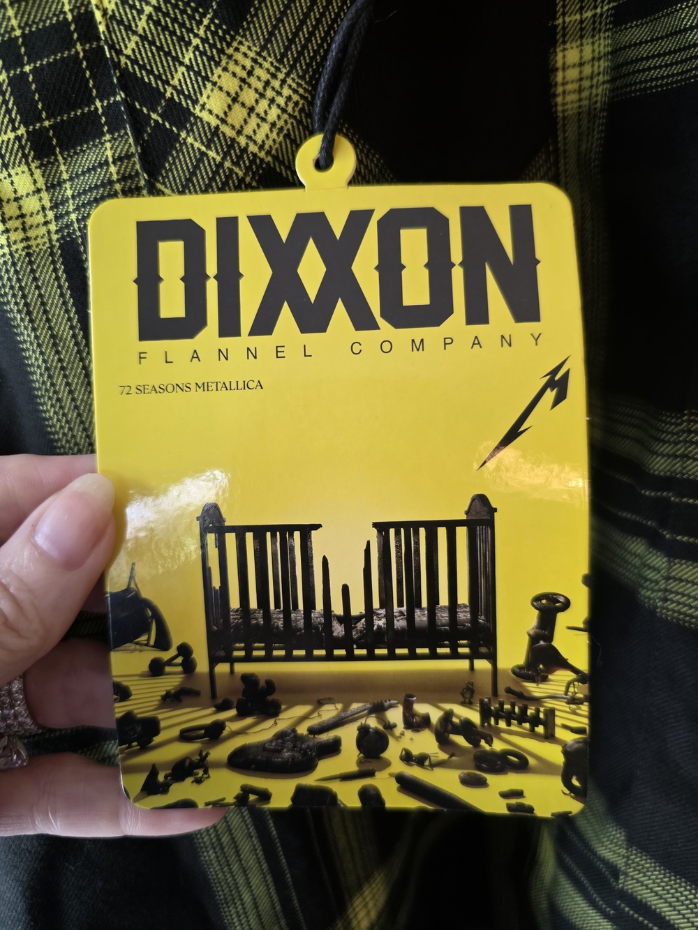 Official Metallica Dixxon Flannel Men's Black & Yellow Collector's Item - Picture 4 of 13
